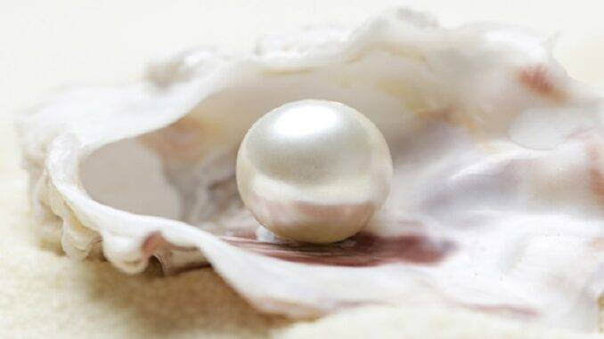 pearl gemstone