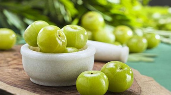 amla uses in hindi, gooseberry or amla health benefits