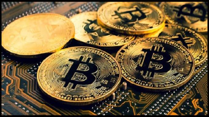 Bitcoin, cryptocurrency and bitcoin in hindi