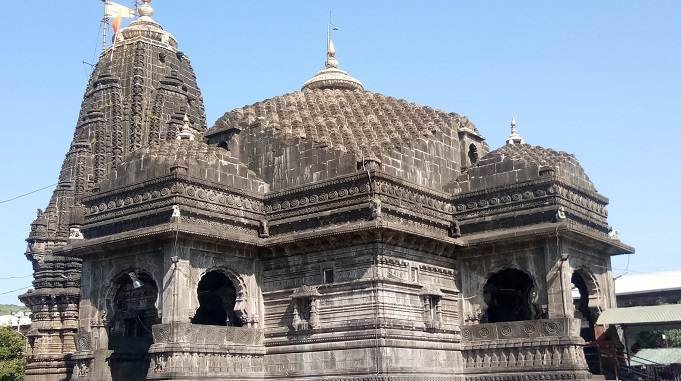 trimbakeshwar shiva temple jyotirling nashik1