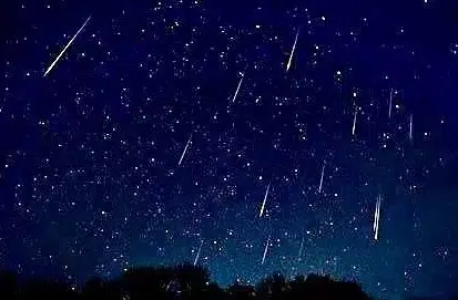 Quadrantids Meteor Shower - Bright Fireball Meteors - One of the Best Annual Meteor Showers, peak in january