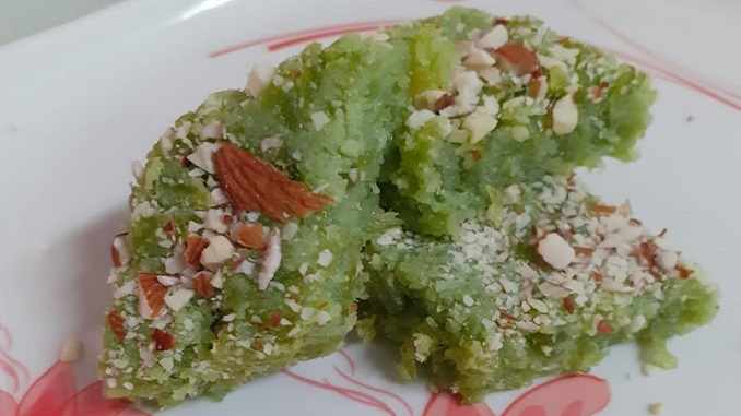 lauki ki barfi recipe kaise banti hai lauki ki mithai with milk, स्वादिष्ट लौकी की बर्फी रेसिपी