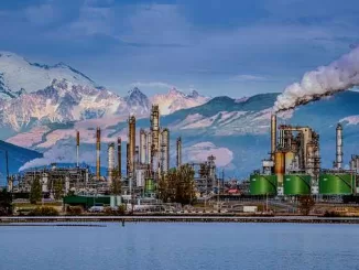 what is petroleum refinery how is petroleum formed crude oil
