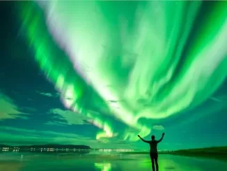 what is aurora borealis, how is aurora formed, northern lights facts, ऑरोरा क्या होता है, अरोरा कब और कैसे बनता है